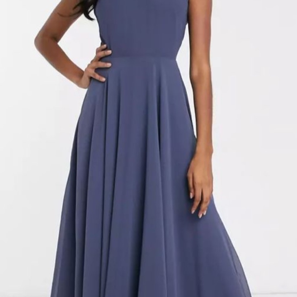 Beautiful evening purple dress size 4